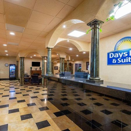 Days Inn & Suites By Wyndham Кловіс Екстер'єр фото